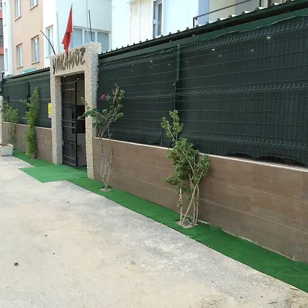 Yakamoz Hotel Bahtili