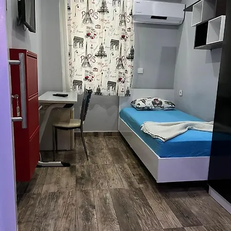 Yakamoz Apartment